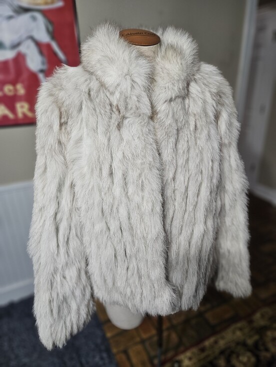 Saga Furs Jackets & Blazers - SAGA Fox 100% Authentic Fur Coat Large